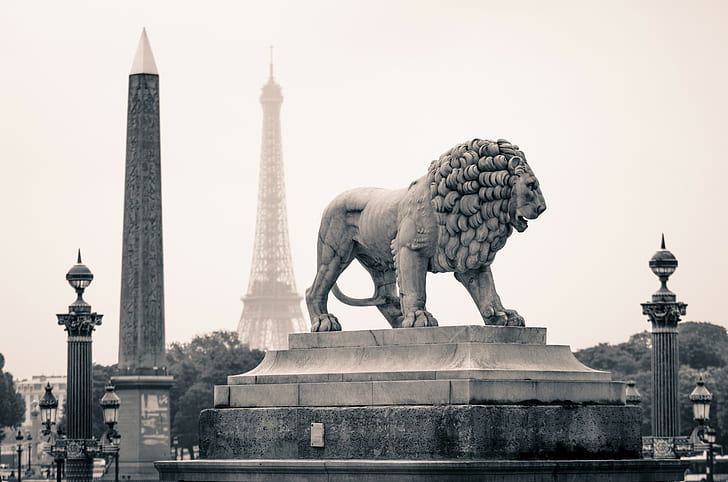 arsitektur, kota, lanskap kota, bangunan, Paris, Prancis, ibukota, patung, patung, singa, Menara Eiffel, pohon, monokrom, kedalaman bidang, lampu jalan, Wallpaper HD