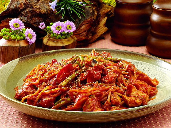pasta with red sauce, vegetables, meat, meats, stew, tasty, HD wallpaper