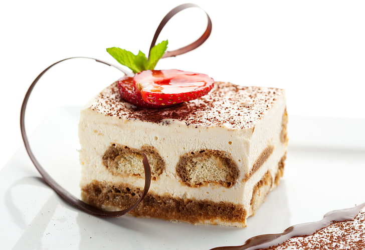 caramel cake, berries, food, strawberry, cake, cream, dessert, sweet, strawberries, Tiramisu, HD wallpaper