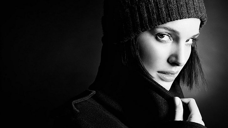 Natalie Portman, monochrome, actress, black coat, HD wallpaper