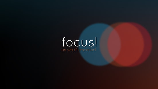 Zrzut ekranu z tekstem ostrości, Focus! o tym, co ważne, tekst z czerwonym i niebieskim tłem światła bokeh, typografia, cytat, bokeh, motywacyjny, Tapety HD HD wallpaper