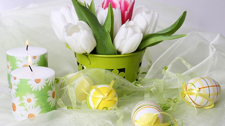 white and pink tulips; two floral pillar candles; Easter egg ornaments, bud, tulip, candle, HD wallpaper