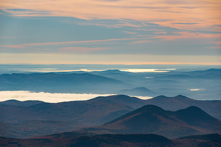 фото горы в сумерках, пейзаж, озеро, туман, холмы, осень, HD обои