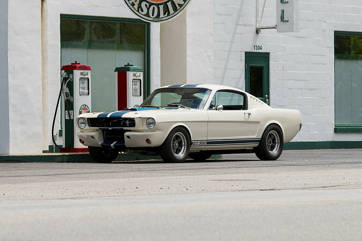 Ford, Shelby Mustang GT 350, Car, Fastback, бензиностанция, Muscle Car, Shelby Mustang GT350, White Car, HD тапет
