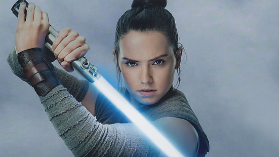 Guerra nas Estrelas, Guerra nas Estrelas: Os Últimos Jedi, Daisy Ridley, Sabre de Luz, Rey (Guerra nas Estrelas), HD papel de parede HD wallpaper