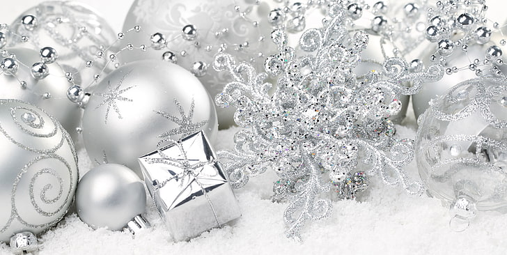 silver Christmas decors, winter, balls, pattern, toys, New Year, Christmas, white, holidays, silver, HD wallpaper