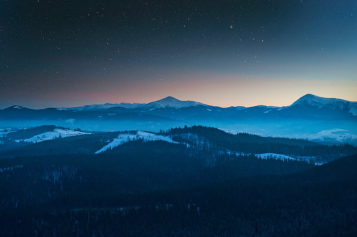 Montanhas, Crepúsculo, Nevoeiro, Floresta, 4K, HD papel de parede