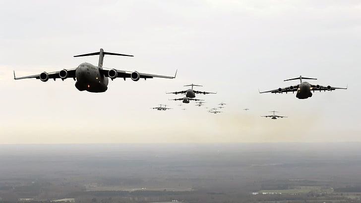 الكثير من الطائرات البيضاء ، الطائرات العسكرية ، الطائرة ، السماء ، الطائرات ، بوينج C-17 Globemaster III ، العسكرية ، الطائرات، خلفية HD