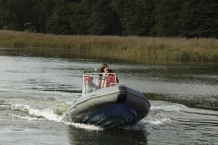 gray speedboat, girl, river, boat, HD wallpaper