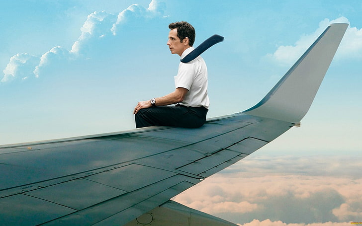 El hombre se sienta en el ala del avión durante el día, Ben Stiller, La vida secreta de Walter Mitty, avión, Fondo de pantalla HD
