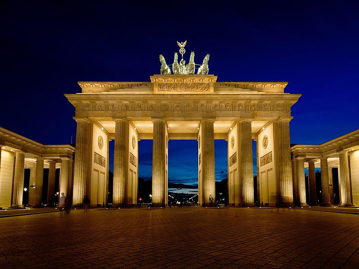 Edificio de hormigón beige, arquitectura, ciudad, Berlín, Fondo de pantalla HD