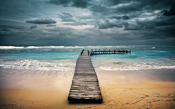 brown wooden dock on beach, nature, landscape, beach, sand, sea, dock, waves, clouds, Honduras, tropical, pier, sky, HD wallpaper