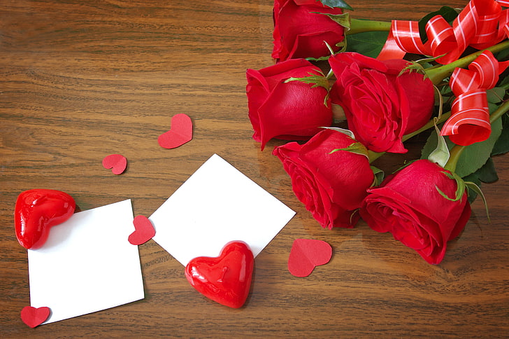 5つの赤いバラの花、愛、花、バラ、花びら、バレンタインの日、 HDデスクトップの壁紙