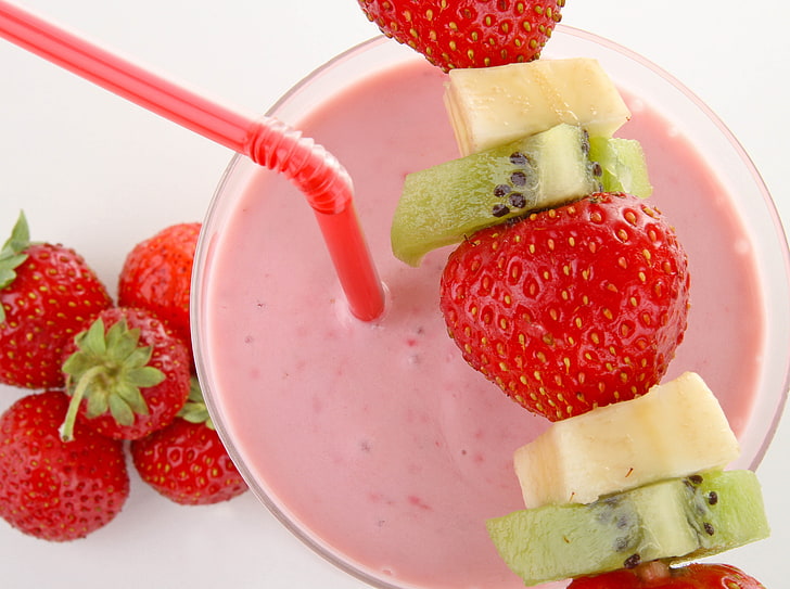 strawberry smoothie, yogurt, strawberries, berries, glass, straw, white background, HD wallpaper