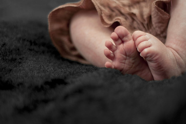 Bebé, niño, pies, pequeño, recién nacido, Fondo de pantalla HD |  Wallpaperbetter