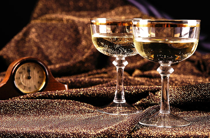 duas taças de vinho claras, assistir, seda, ano novo, taças, champanhe, HD papel de parede