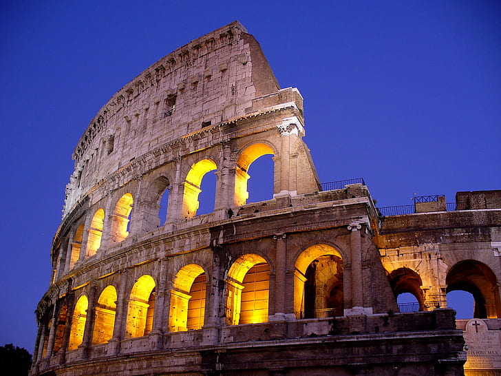 Colosseum i Rom, italia, italia, Colosseo, Roma, Italia, Colosseum, Rom, roman, italien, unesco, världsarv, europa, natt, coliseum, amfiteater, rom - Italien, stadion, arkitektur, berömd plats, historia, gamla ruinen , forntida, båge, arkeologi, monument, imperium, det förflutna, gamla, romerska forumet, resmål, himmel, förstört, HD tapet