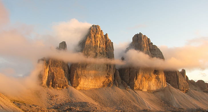 มุมมองทางอากาศของภูเขาหินสีน้ำตาล, Drei zinnen, Tre Cime di Lavaredo, มุมมองทางอากาศ, ภูเขาหิน, อิตาลี, อิตาลี, Dolomites, Dolomiti, ww1, อุโมงค์, ธรรมชาติ, ภูเขา, ทัศนียภาพ, ภูมิทัศน์, หิน - วัตถุ, กลางแจ้ง, วอลล์เปเปอร์ HD