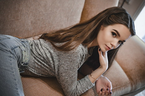 women's gray long-sleeved shirt, women, portrait, couch, pants, jeans, painted nails, looking at viewer, HD wallpaper HD wallpaper