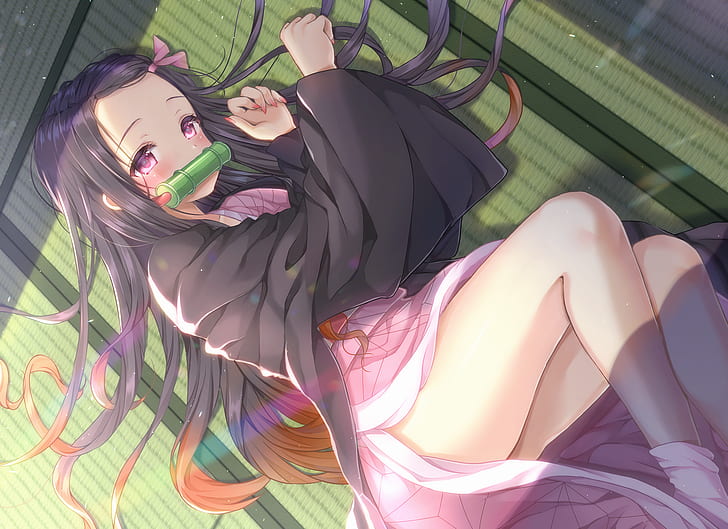 Kimetsu no Yaiba, Kamado Nezuko, Arsch, schwarzes Haar, Rouge, langes Haar, japanische Kleidung, lila Augen, HD-Hintergrundbild