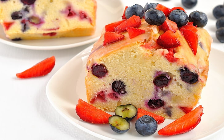 blueberry cake, blueberries, berries, cake, strawberries, dessert, HD wallpaper