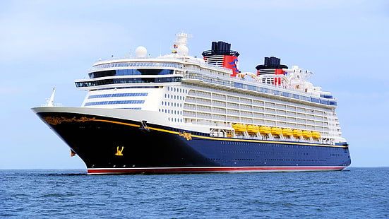 statek wycieczkowy, statek pasażerski, statek, liniowiec oceaniczny, linia wycieczkowa Disney, skuter wodny, disney, prom, Tapety HD HD wallpaper