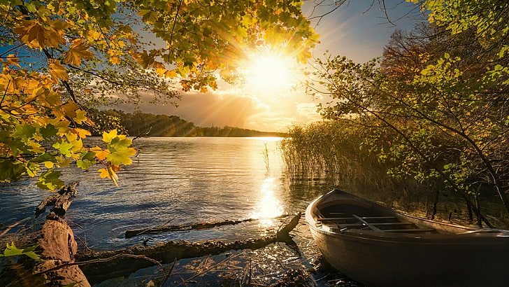 лодка, осень, река, пейзаж, солнечный луч, солнечный луч, солнечный свет, солнечный день, осеннее солнце, HD обои