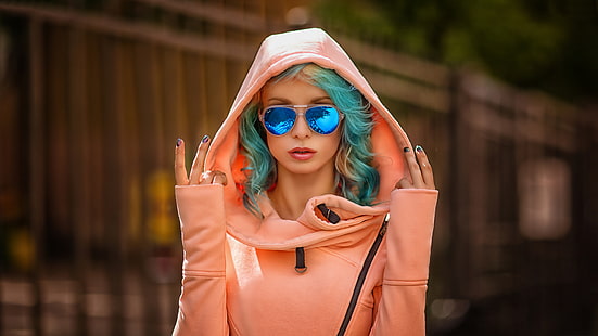 Екатерина Енокаева, портрет, женщины, накрашенные ногти, окрашенные волосы, солнцезащитные очки, глубина резкости, капюшоны, свитер, HD обои HD wallpaper