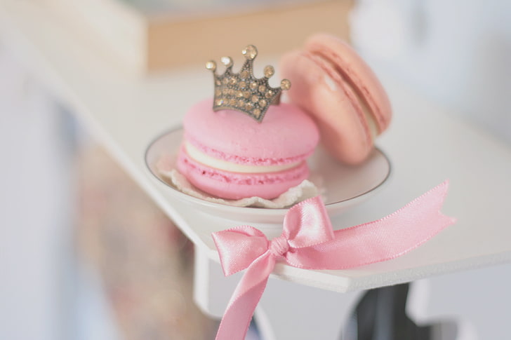 two macaroons and silver-colored ring, background, pink, Wallpaper, mood, food, crown, cookies, plate, tape, cake, bow, dumb-dumb, sweet, HD wallpapers, polnoekranogo, HD wallpaper