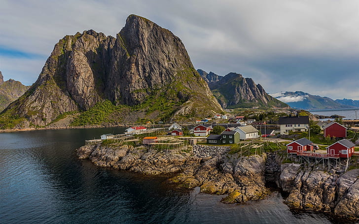 ノルウェー、山、海、町、湾、家、ノルウェー、山、海、町、湾、家、 HDデスクトップの壁紙