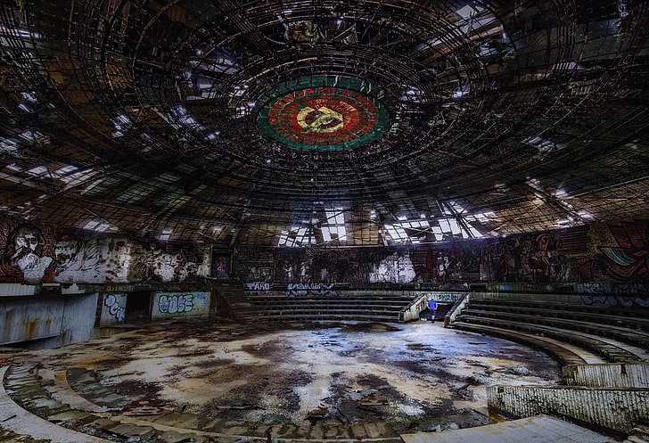 abandoned, bulgaria, buzludzha, like an abandoned flying saucer, on top of a mountain, HD wallpaper