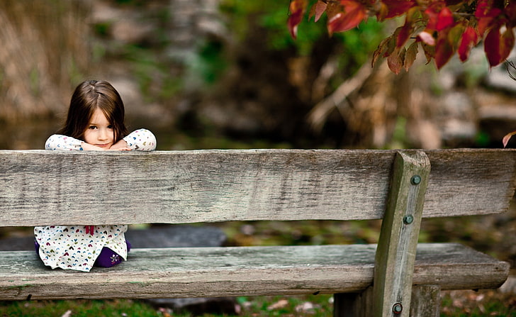 Child Sitting On A Bench, girl's white and red long-sleeved top, Cute, Sitting, Bench, child, HD wallpaper