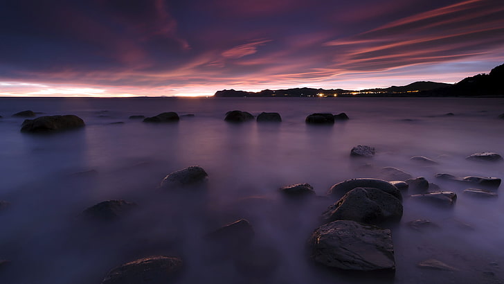 szare skały, morze, zachód słońca, kamienie, Tapety HD
