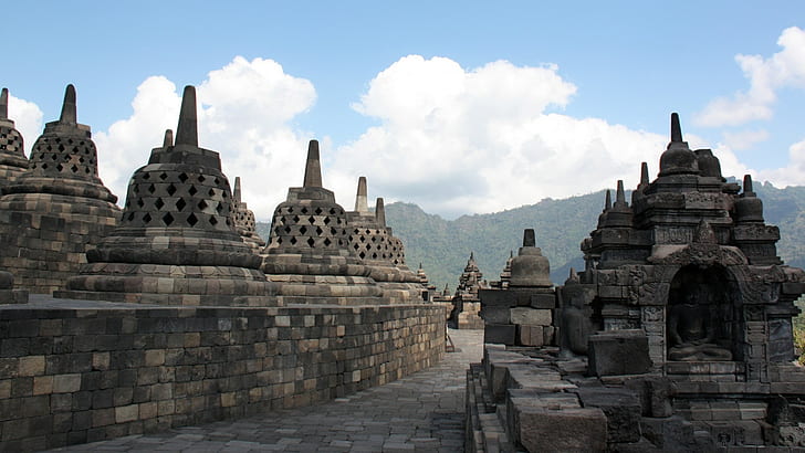 Borobudur  Java  Indonesia Desktop wallpapers 600x1024