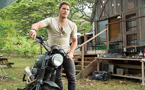 Chris Pratt, pria, aktor, Jurassic World, film, sepeda motor, Triumph Scrambler, Triumph, Wallpaper HD HD wallpaper
