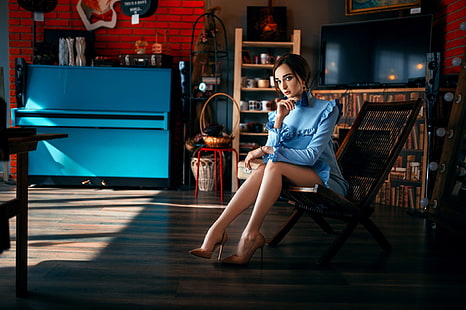 women, blue dress, portrait, sitting, chair, high heels, TV, piano, HD wallpaper HD wallpaper
