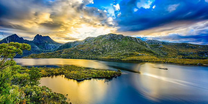 time lapse photography of body water and tree covered mountain, Golden light, light  time, time lapse photography, body water, tree, covered, mountain, f4L, USM, Canon 5D mark III, Cradle Mountain, Dove Lake, Long exposure, Tasmania, landscape, nature, water, HD wallpaper