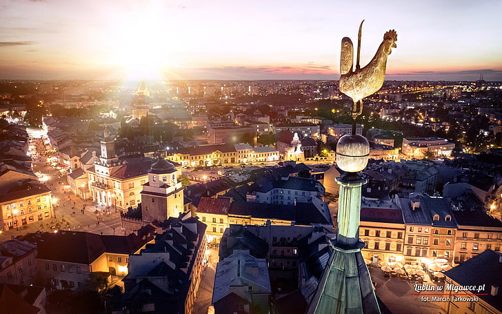 Lublin, Pologne, polonais, paysage urbain, Europe, tourisme, tourisme, coqs, girouette, lumières, Fond d'écran HD