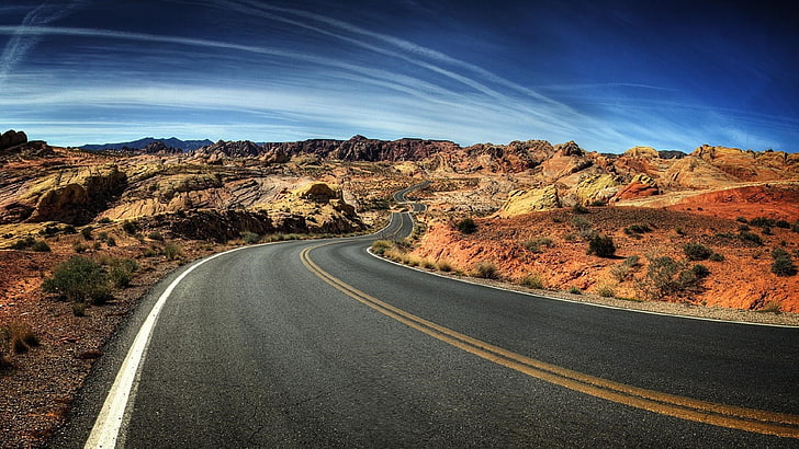 Die Straße durch die Rangipo-Wüste in Neuseeland, HD-Hintergrundbild