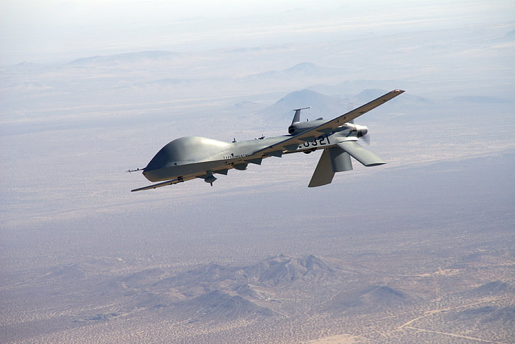 montanhas, UAV, MQ-1C Sky Warrior, é um desenvolvimento adicional, voando no céu, MQ-1 Predator UAVs, General Atomics, HD papel de parede