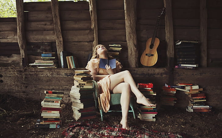 Женщины, книги, гитара, сидя, женщины, книги, гитара, сидя, HD обои