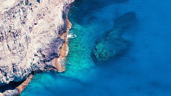 синьо водно тяло, природа, вода, планини, скала, крайбрежие, море, синьо, HD тапет HD wallpaper