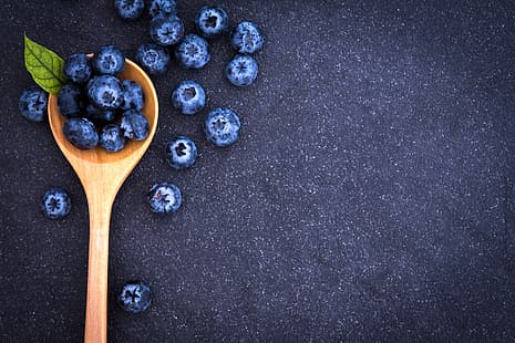  berries, blueberries, spoon, fresh, blueberry, HD wallpaper HD wallpaper
