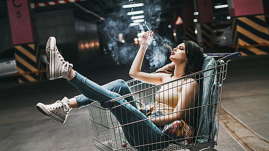 kvinnor, Fotoshi Toshi, Anton Harisov, sneakers, Converse, cigaretter, rök, byxor, jeans, rökning, HD tapet HD wallpaper