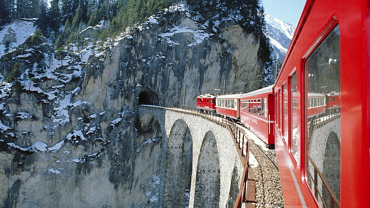 мост, облака, пейзаж, гора, природа, железная дорога, красный, отражение, снег, Швейцария, поезд, деревья, тоннель, зима, HD обои