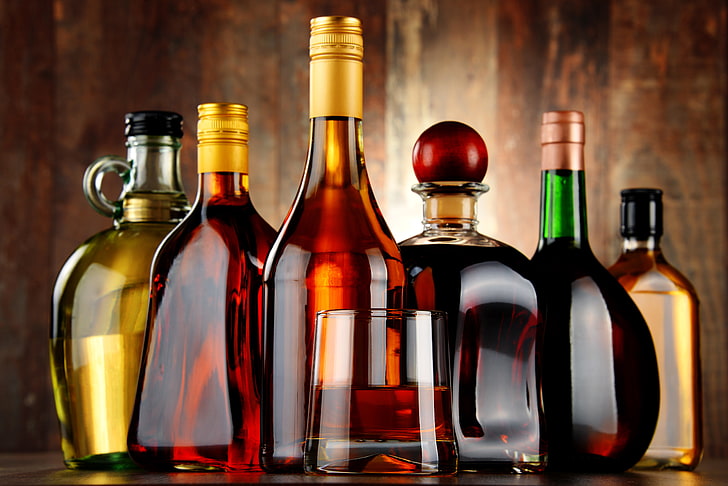 botellas de vino de vidrio transparente, vidrio, alcohol, forma, botella, bebidas, diferentes, Fondo de pantalla HD