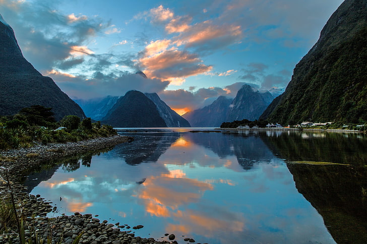 bergsdalen och vattnet, milford sound, Nya Zeeland, vik, reflektion, berg, HD tapet