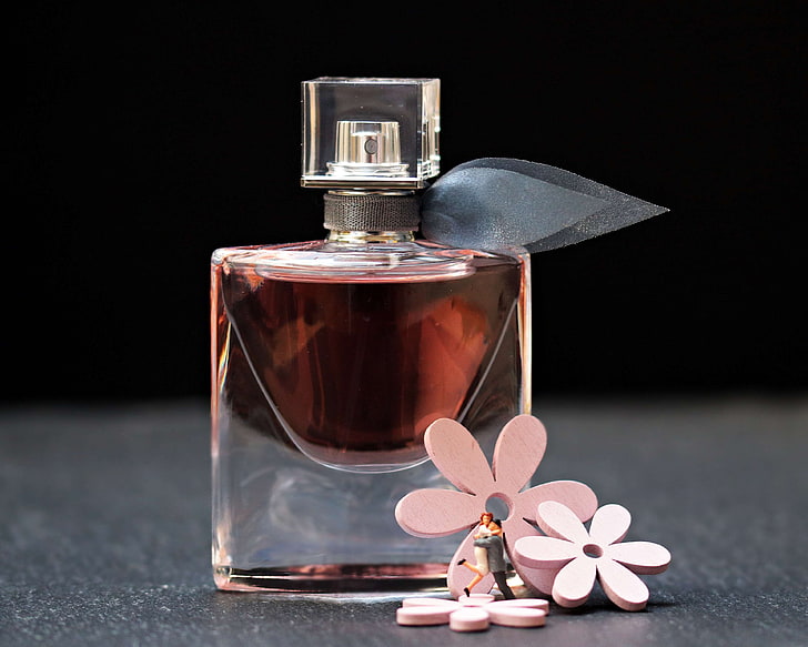 bottle, couple, flacon, flowers, fragrance, fragrant, gift, give away, glass bottle, love, lovers, pair, perfume, perfume bottle, pink, still life, wood blossoms, wood pink blossoms, HD wallpaper