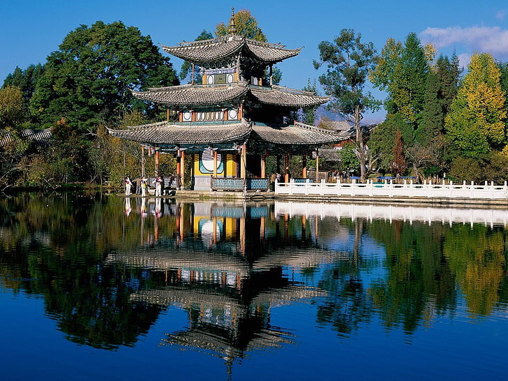 коричневая и серая пагода, отражение, азиатская архитектура, озеро, храм, Китай, HD обои