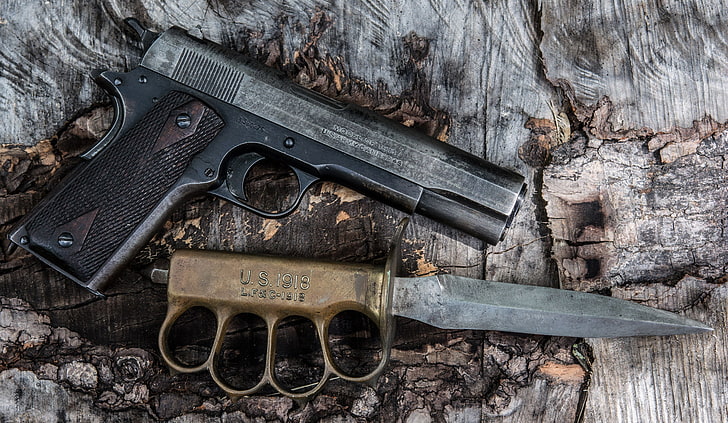 черный полуавтоматический пистолет и нож, пистолет, оружие, нож, модель, кобура, M1911, самозарядный, желоб, «U.S.1918 mark I», HD обои